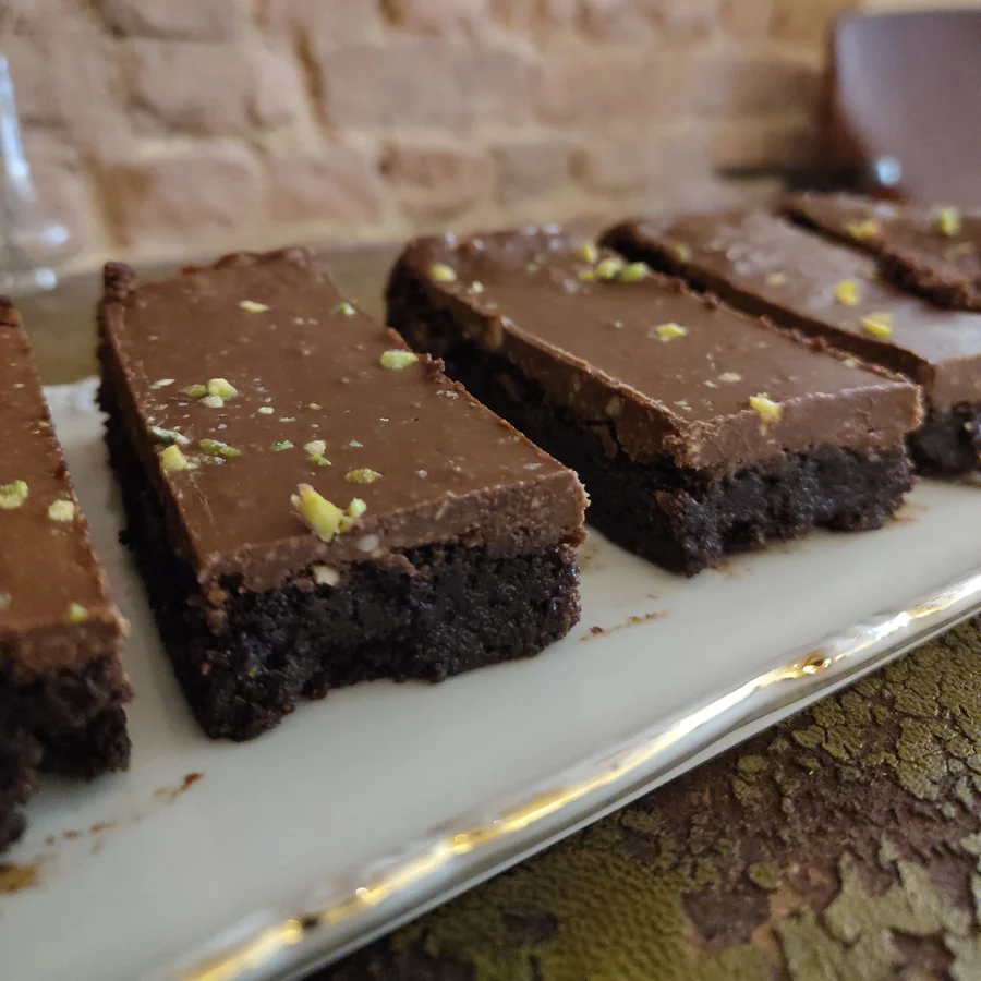 Hazelnut Brownie with Hazelnut Ganache – foto 4