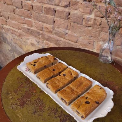 Tahini Chocolate Chip Blondies